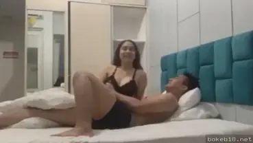 Hajar FWB habis-habisan di hotel super nikmat