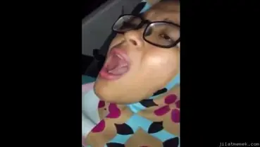 Ngocok Hijabers Sampe Kejang-Kejang di Mobil